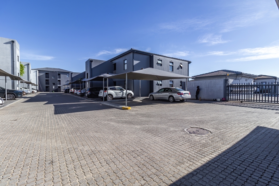 3 Bedroom Property for Sale in Parklands Western Cape